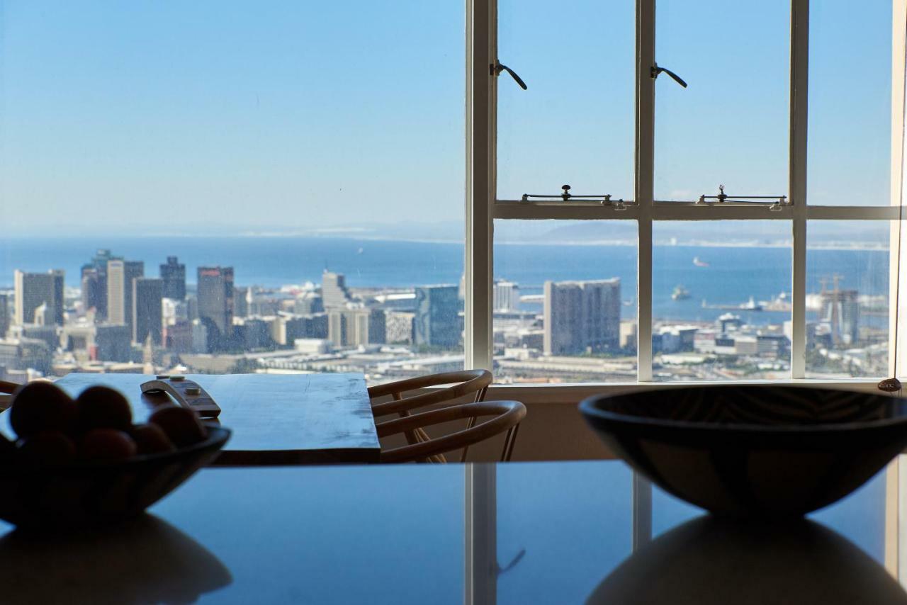 Breathtaking Views, Brand New Renovated Apartment Cape Town Exterior photo