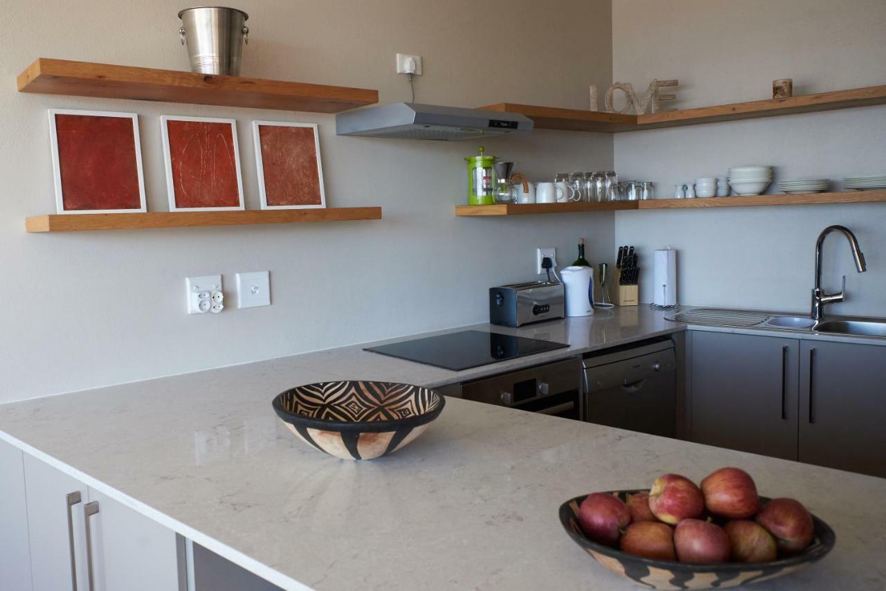 Breathtaking Views, Brand New Renovated Apartment Cape Town Exterior photo